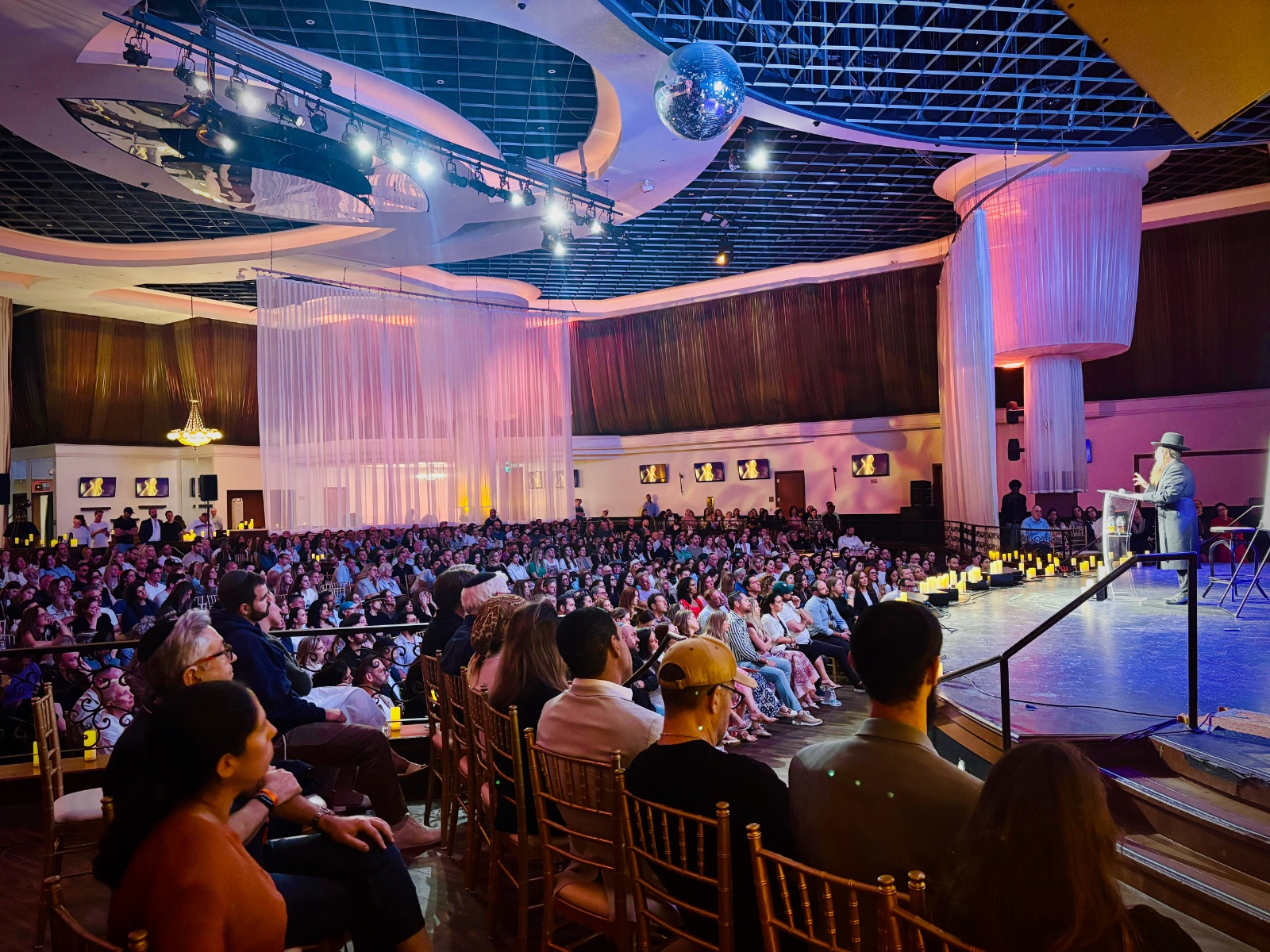 A full ballroom at an Elevation seminar